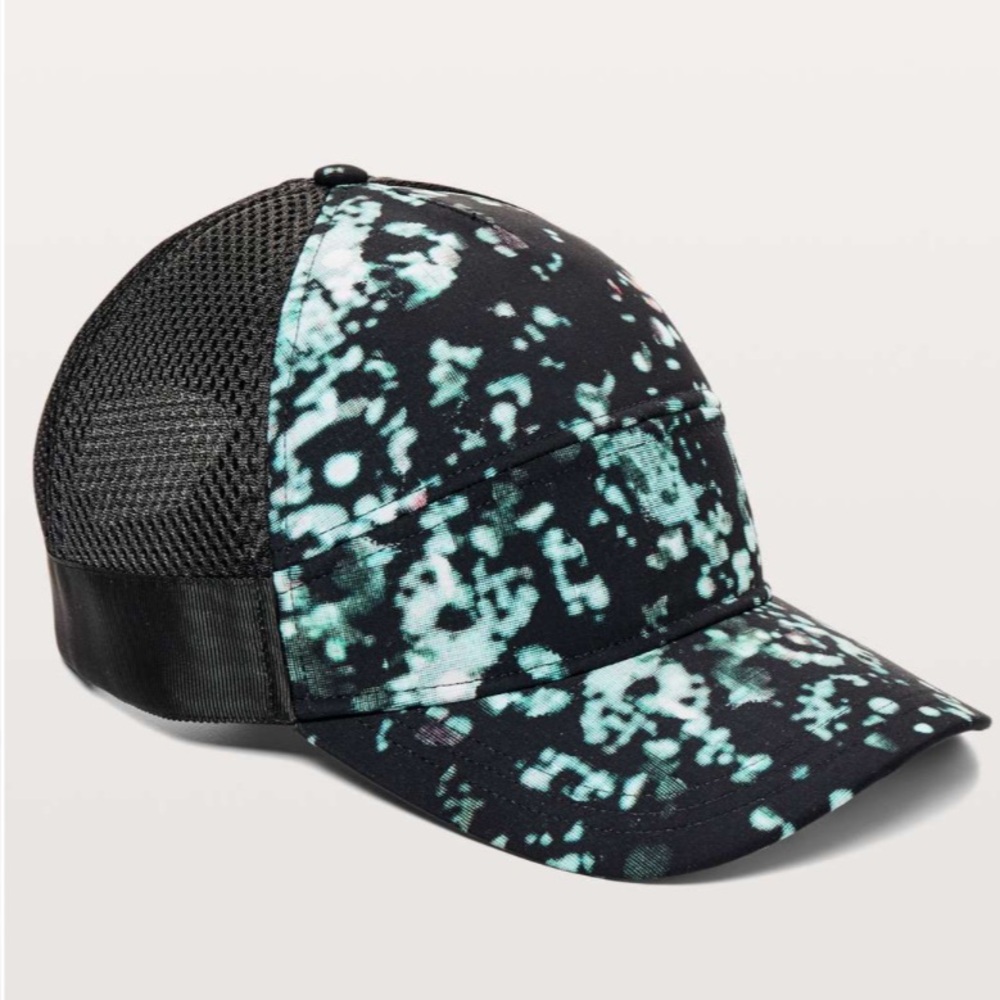 Lululemon Dash & Splash Pixel Haze Mesh Patterned Cap - Picture 3 of 9